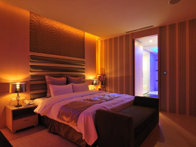Bedroom 4, One Plus One Hotel, Taoyuan