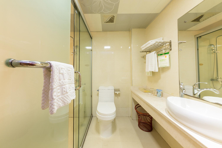 Bathroom 5, Rongle Busniess Hotel, Jinhua