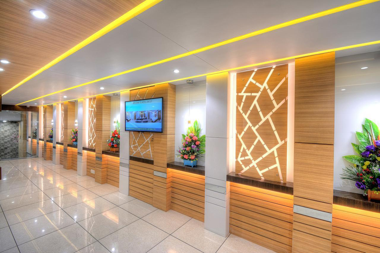 Public Area 2, Hotel One up, Ahmadabad