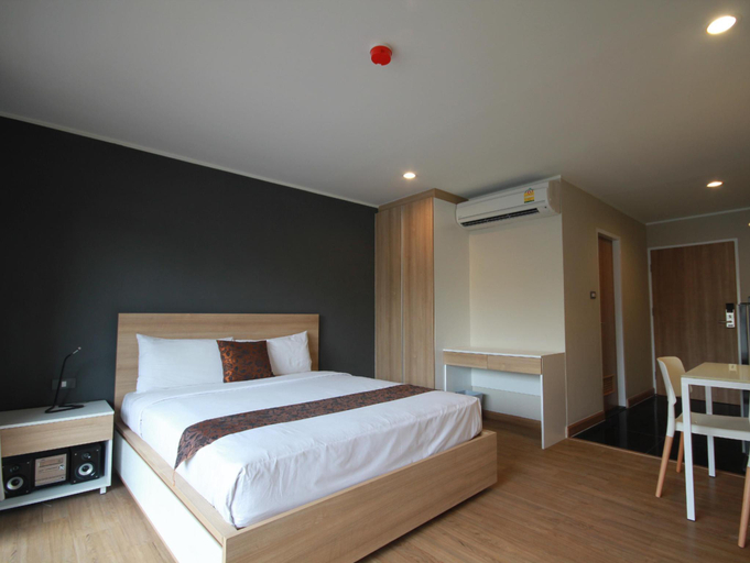 Bedroom 5, Sereine Sukhumvit 39, Wattana