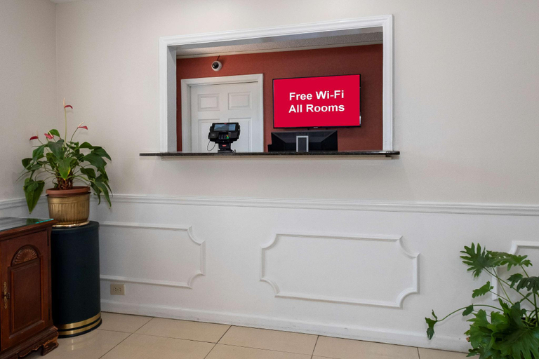 Public Area 2, Red Roof Inn & Suites Wilson, Wilson
