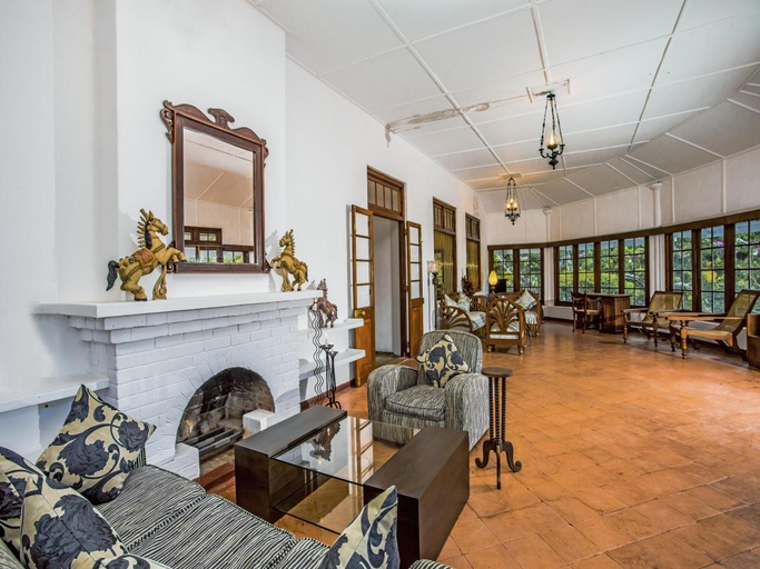 Public Area 3, Mountbatten Bungalow, K.F.G. & G. Korale