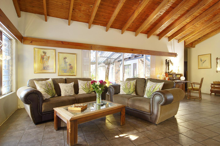 Public Area 4, Maputaland Guest House, Umkhanyakude