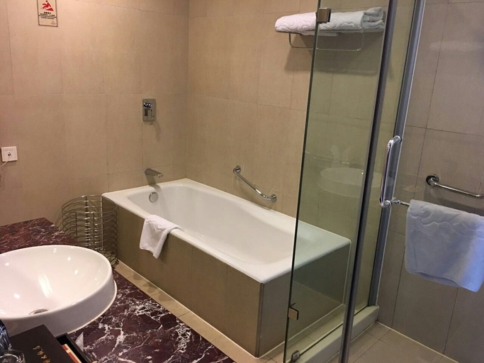 Bathroom, China Garden Hotel, Suzhou