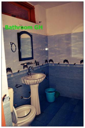 Shamus Javed Home Stay, Srinagar