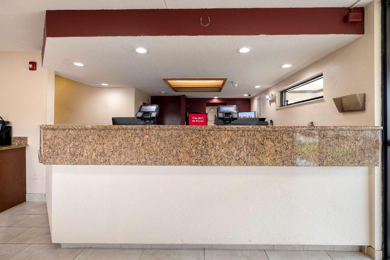 Public Area 2, Studio 6 Suites Shreveport, LA – Industrial Loop, Caddo