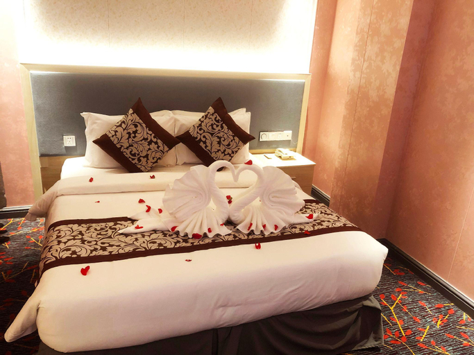 Bedroom 3, Positano Boutique Hotel & Sky Bar, Phnom Penh