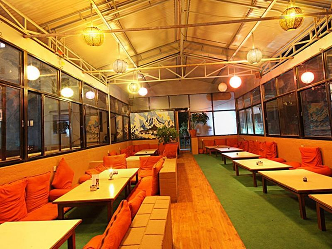 Business Facilities
