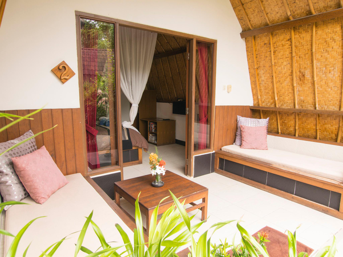 Bedroom 3, Chill Out Bungalows, Lombok