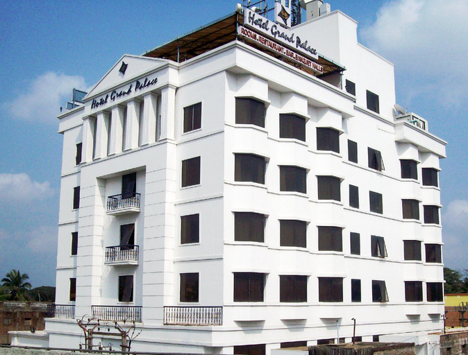 Exterior & Views 2, Hotel Grand Palace, Kancheepuram