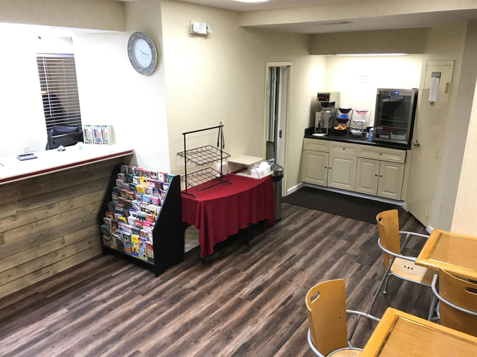 Public Area 2, Motel 6 Atlanta, Ga - Midtown, Atlanta