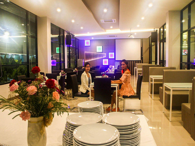Public Area 3, AC Sport Center & Hotel, Hat Yai