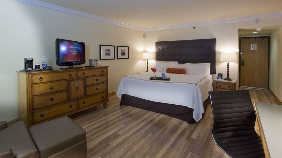 Bedroom 3, Shula S Hotel Golf Club, Miami-Dade