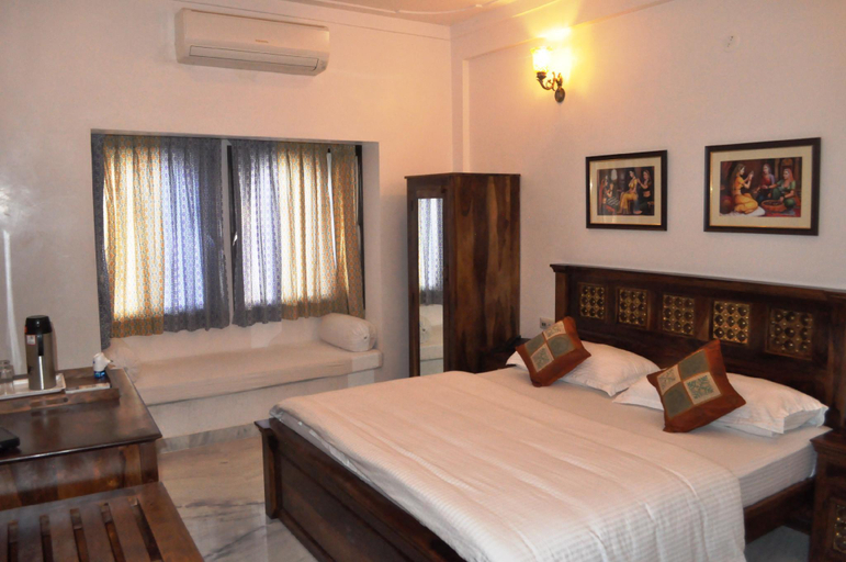 Bedroom, Kotra Haveli Hotel, Udaipur