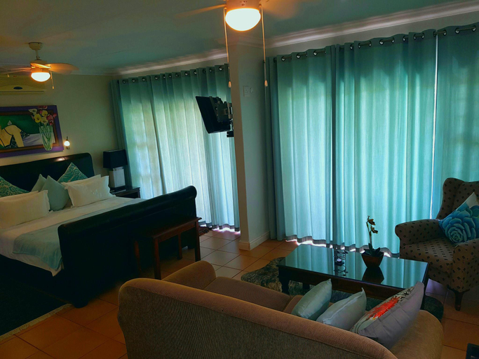 Public Area 3, Arum Guest House, Buffalo City