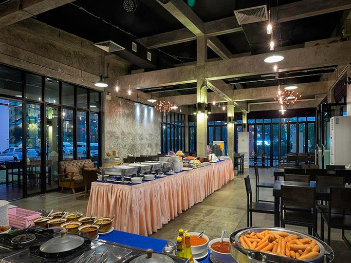 Food & Drinks 5, The River Hotel, Muang Nakhon Phanom