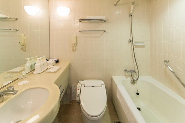 Bathroom 4, Hotel Cadenza Tokyo, Nerima