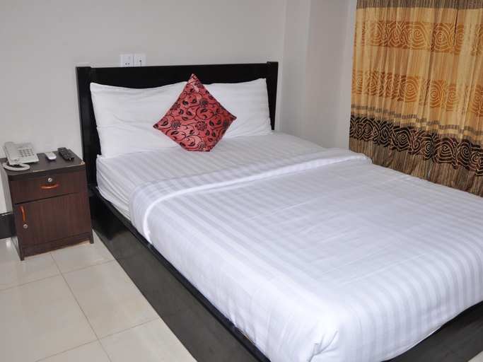 Bedroom 5, Number 9 Hotel, Phnom Penh