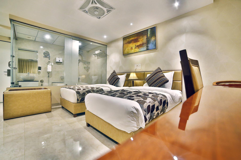 King S Heritage, Surat