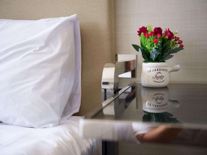 Verse Lite Hotel Gajah Mada, Central Jakarta