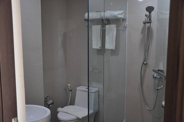Bathroom 5, M Hotel Sorong Manage by East Season, Sorong