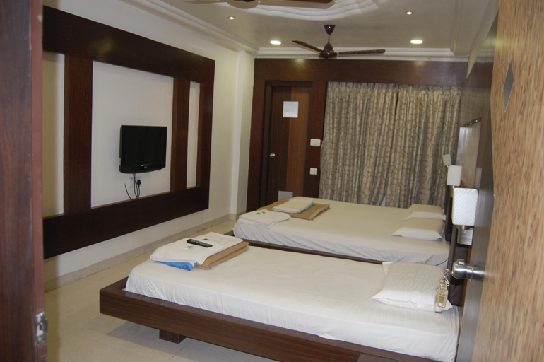 Sport & Beauty, Hotel Narayan, Reasi