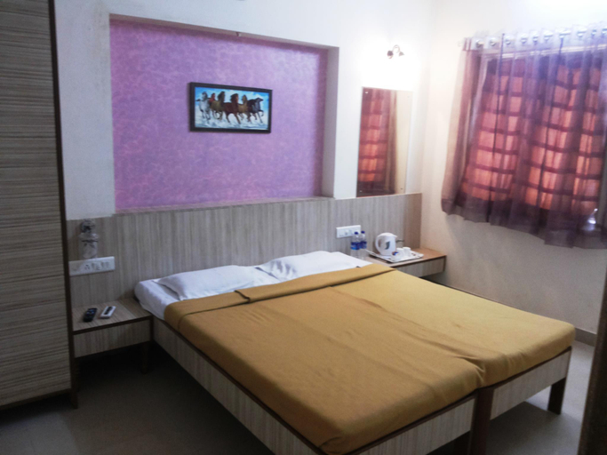 Bedroom 2, Sereniity Resort, Pune
