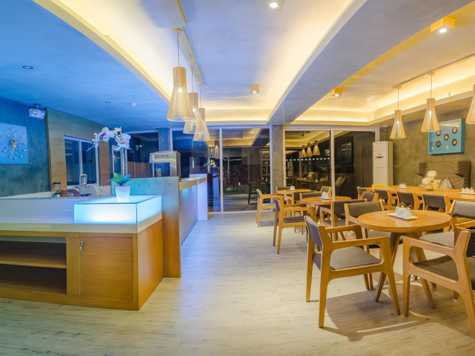 Food & Drinks, Twin Tides Resort, Panglao