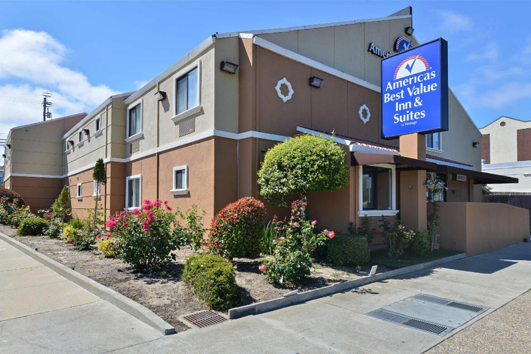 Exterior & Views 2, Inn By The SFO, San Mateo
