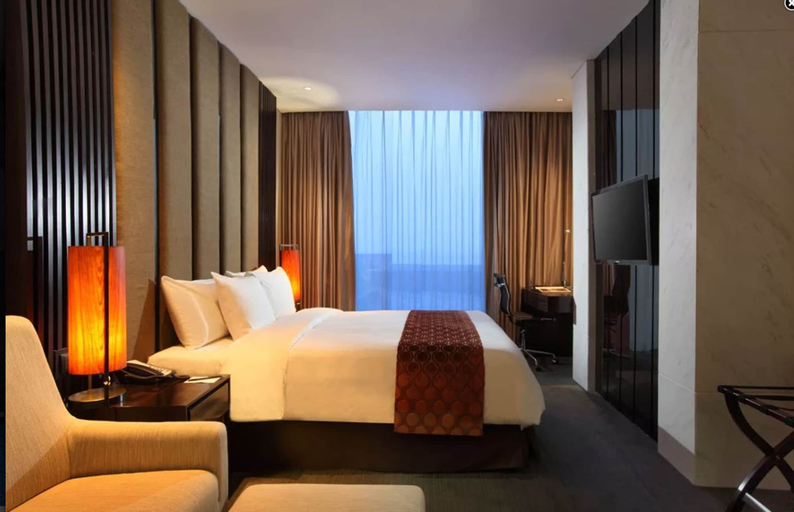 PO Hotel ( FKA Crowne Plaza Semarang ), Semarang Booking ...
