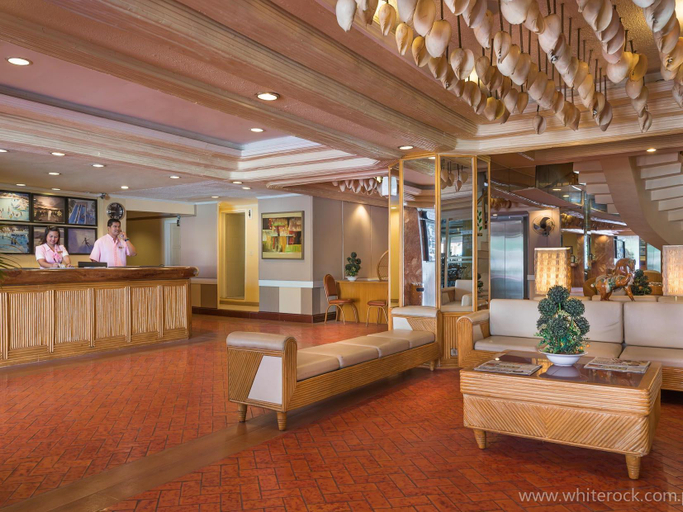 Public Area 3, Whiterock Beach Hotel + Waterpark, Subic