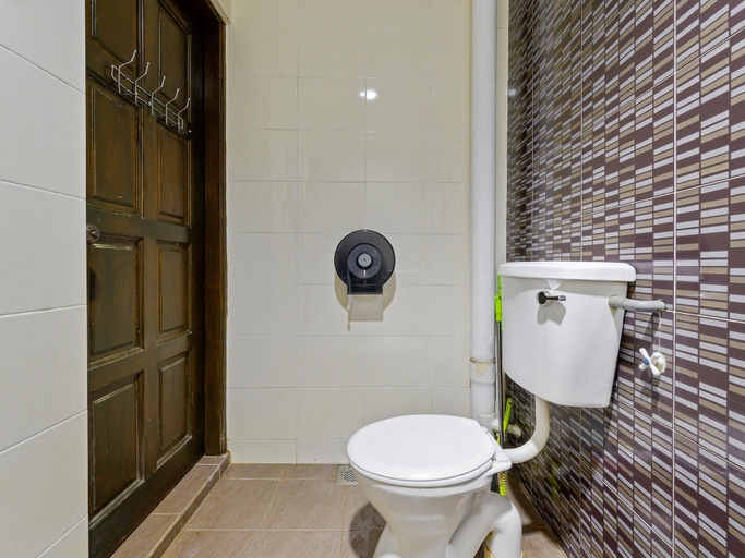 Bathroom, D'Laksamana, Malacca City