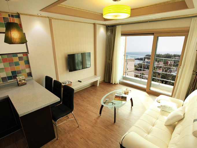 Exterior & Views 5, Port Avenue, Seogwipo