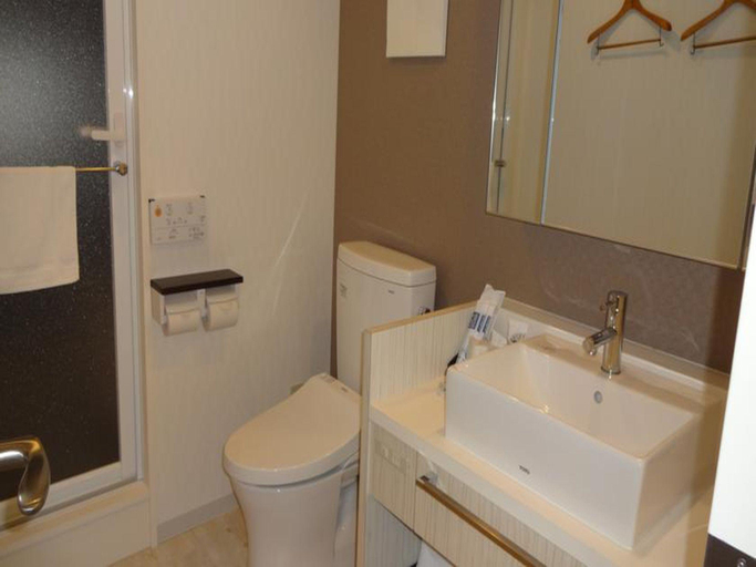 Bathroom 4, Amand Hotel , Bunkyō