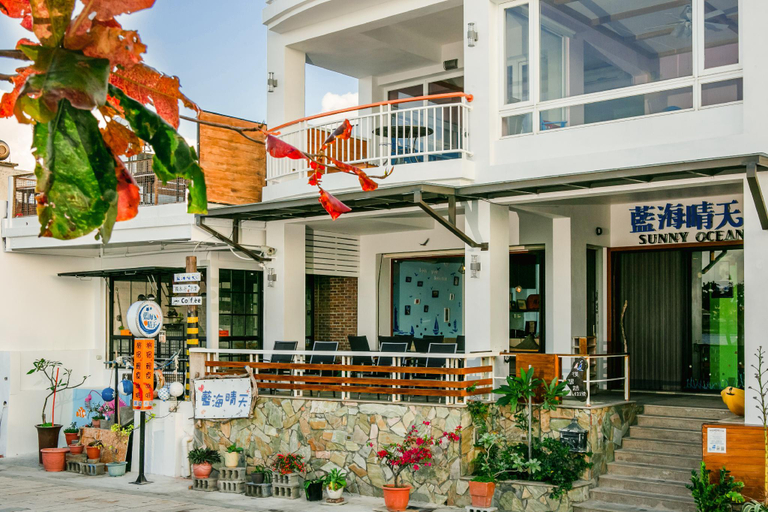 Exterior & Views 2, Blue Ocean Sunny Bed and Breakfast, Pingtung