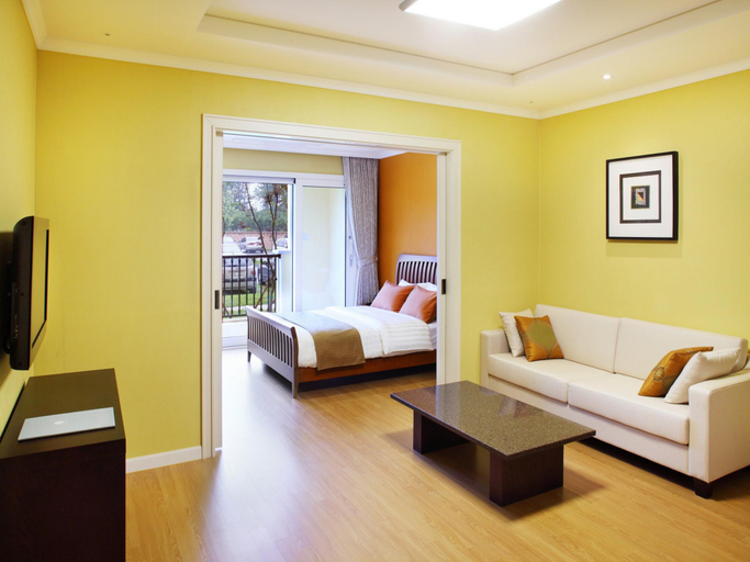 Bedroom 3, Hanwha Resort Seorak Sorano, Goseong