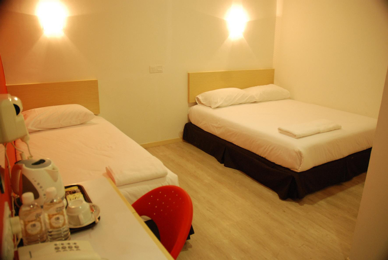 Bedroom 25