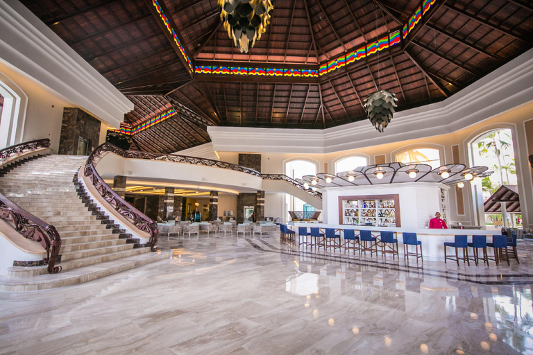 Public Area 5, Majestic Mirage PC–AllSUIRes MERGE 446401, Salvaleon de Higuey