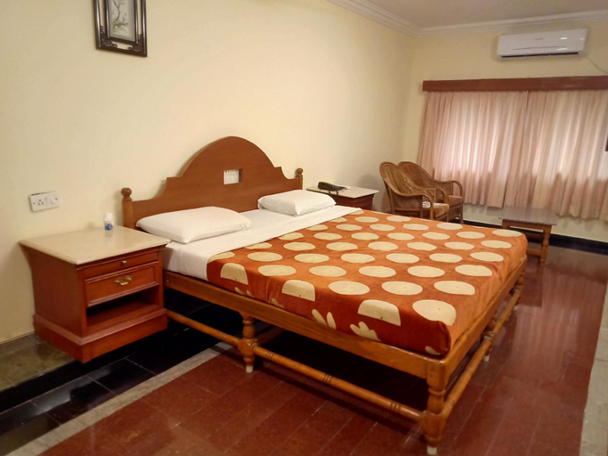 Bedroom 3, Hotel Sea Breeze at Mahabalipuram, Kancheepuram