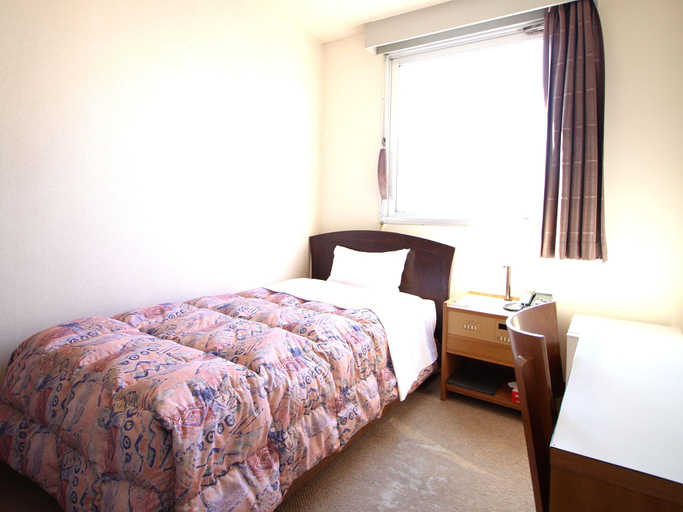 Bedroom 3, Hotel Okuni, Okaya