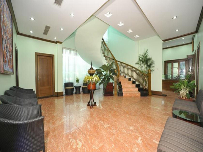 Lobby 4, Palm Spring Resort, Yangon