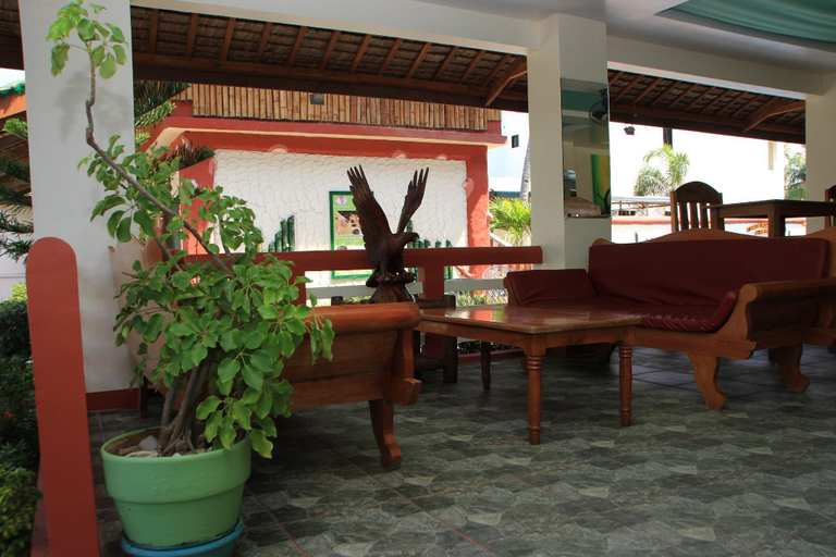 Public Area 5, BADLADZ Beach and Dive Resort, Puerto Galera