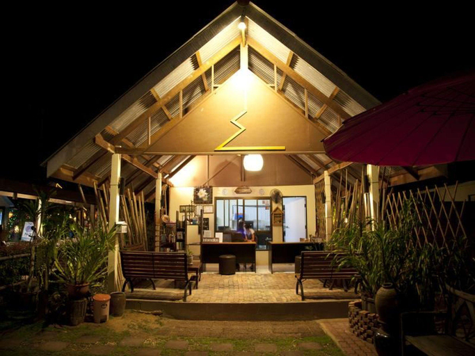 Public Area, Clean Beach Resort, Ko Lanta