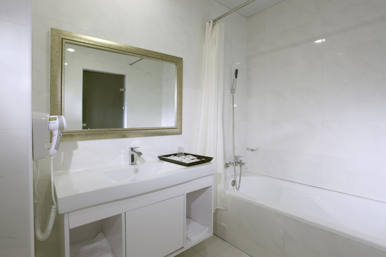 Bathroom 5, YOYO Hotel, Chiayi City