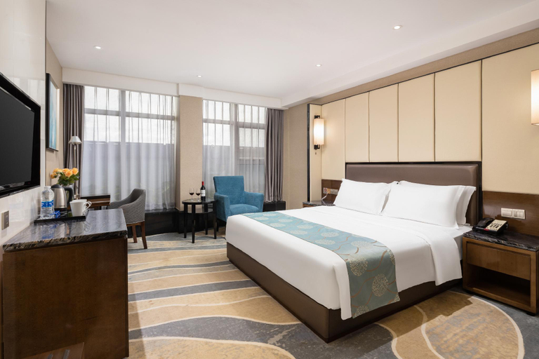 Bedroom 3, Nanning Champs Elysees Hotel, Nanning