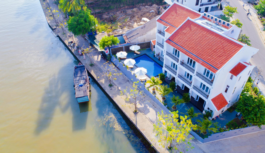 Exterior & Views 2, Riverside White House Boutique Hotel, Da Nang