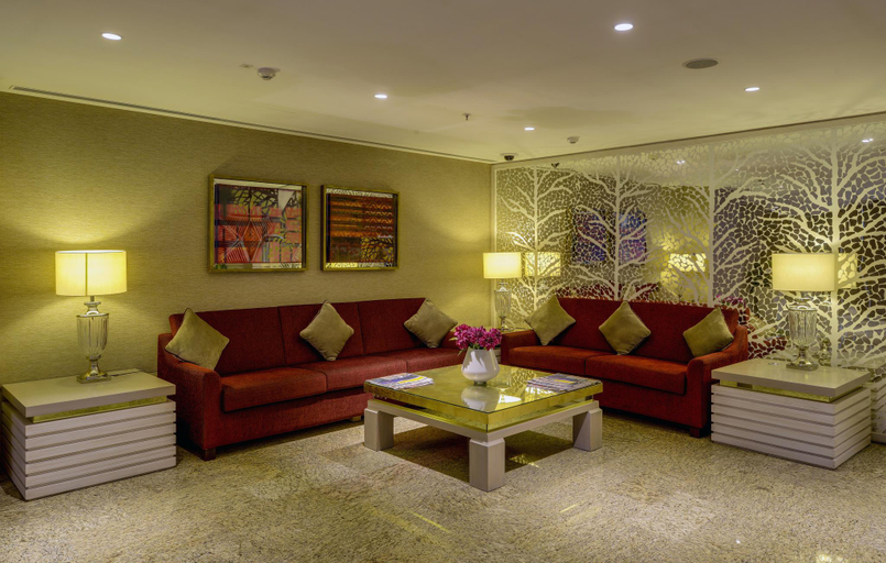 Public Area 4, Niranta Transit Hotel Mumbai Airport - At Arrivals, Mumbai Suburban