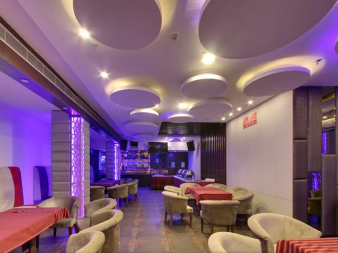 Public Area 3, Hotel City Heart Premium, Chandigarh