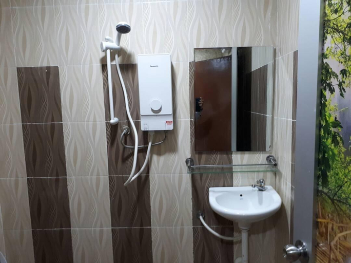 Bathroom 4, Putra Heights New Wave Hotel, Subang Jaya