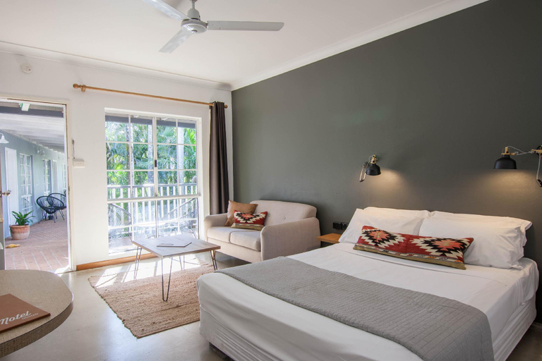 Bedroom 3, Motel Nomad, Cairns